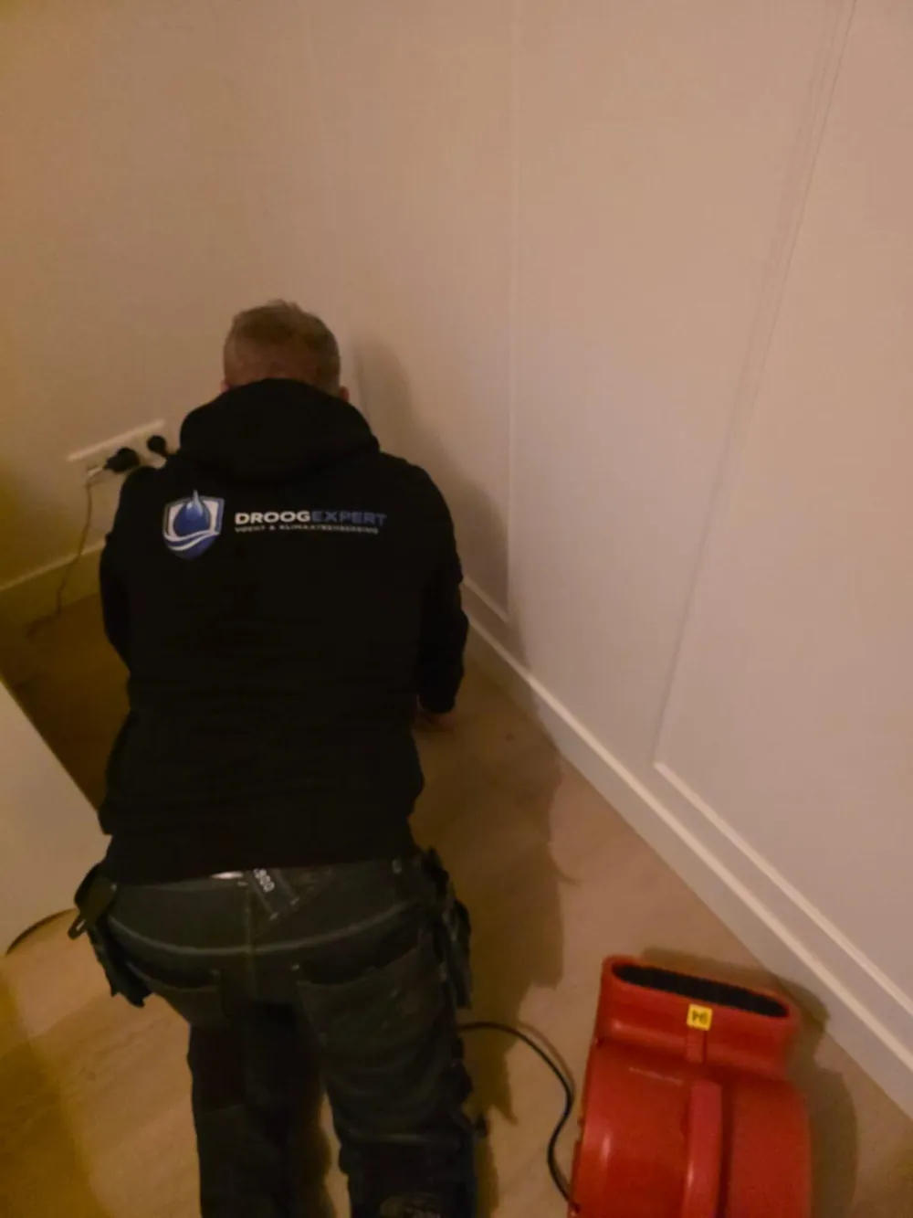 Inspectie van een binnenwand